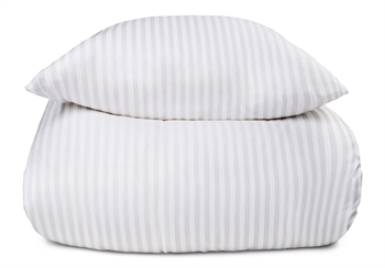 Billede af Sengetøj i 100% Bomuldssatin - 150x210 cm - Hvidt ensfarvet sengesæt - Borg Living sengelinned